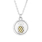 Collar difusor de aromaterapia de acero inoxidable con diseño de piña, elegante y portátil.
